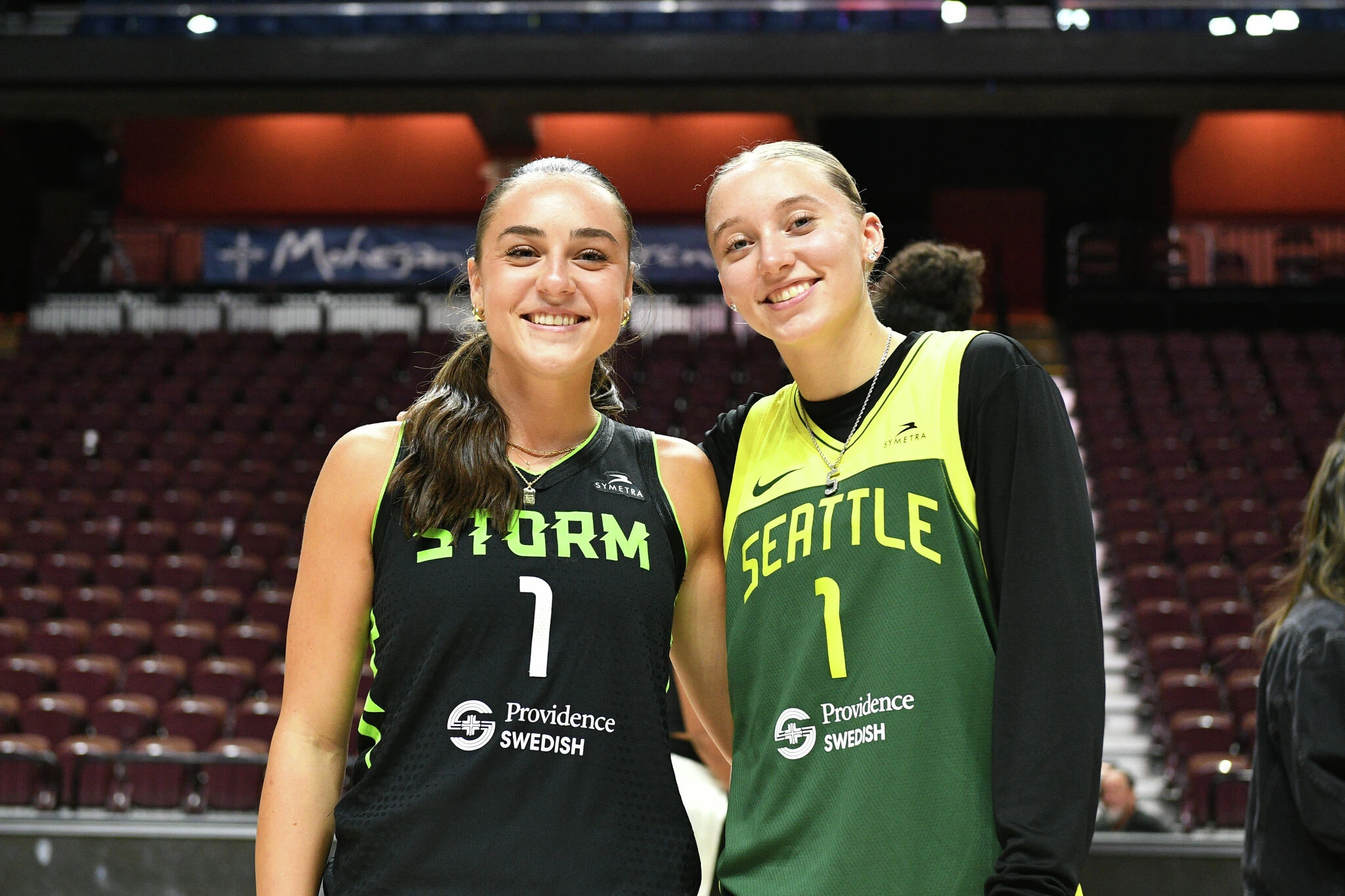 Paige Bueckers visits injured ex-UConn teammate Nika Mühl in Croatia