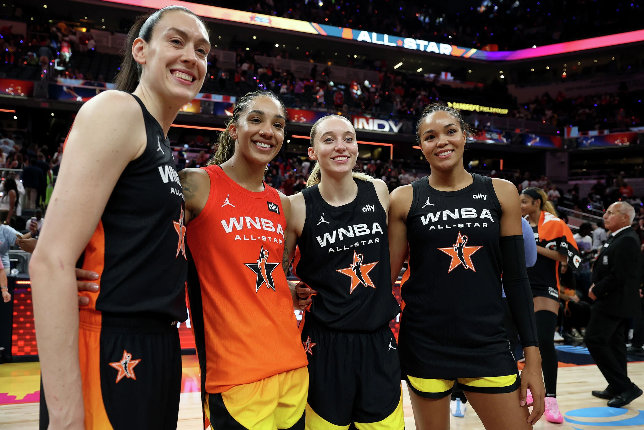 Where UConn alums are playing as WNBA training camps open this weekend