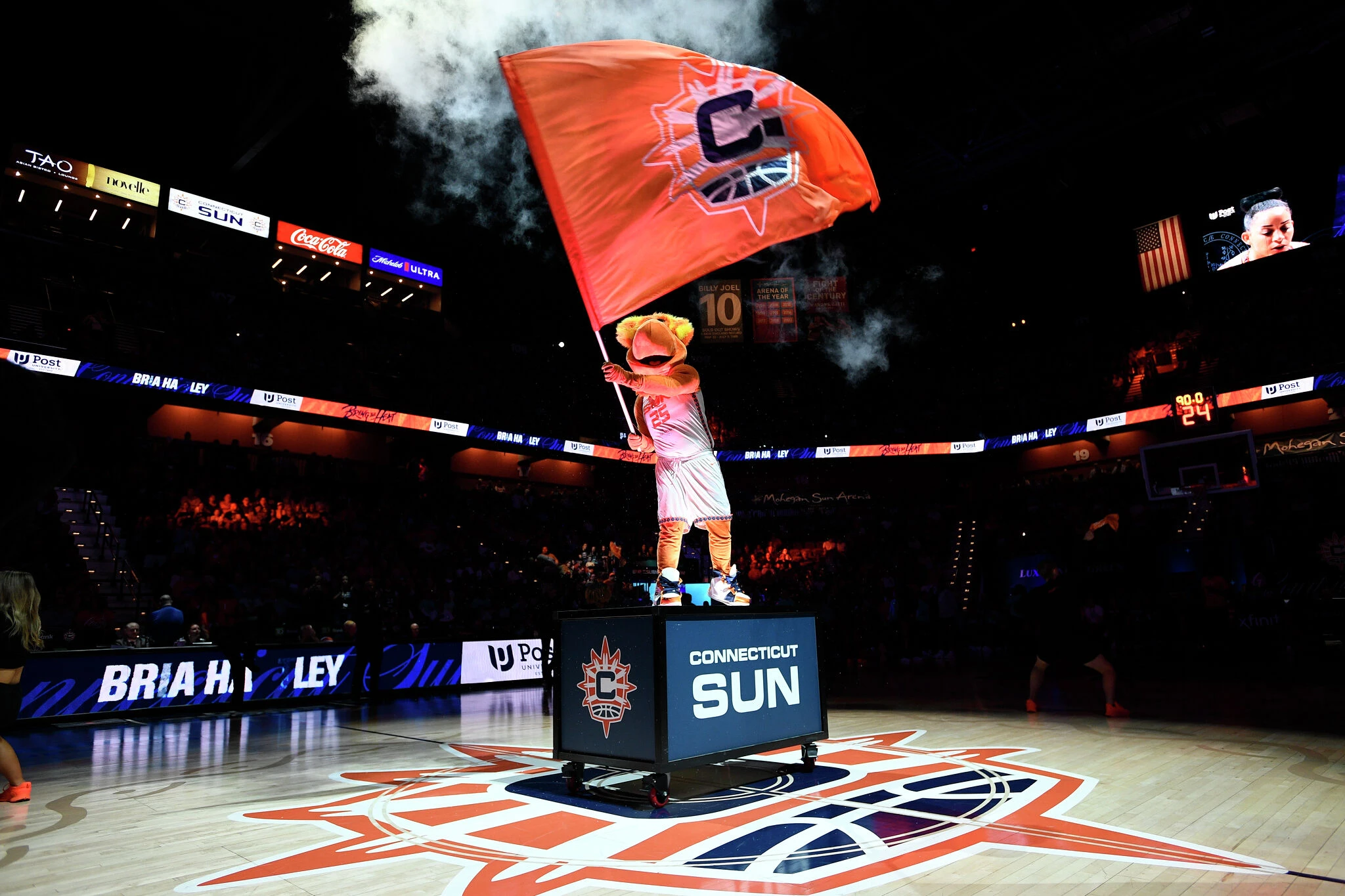 Lamont says state will 'do what it takes' to keep WNBA's Sun in CT
