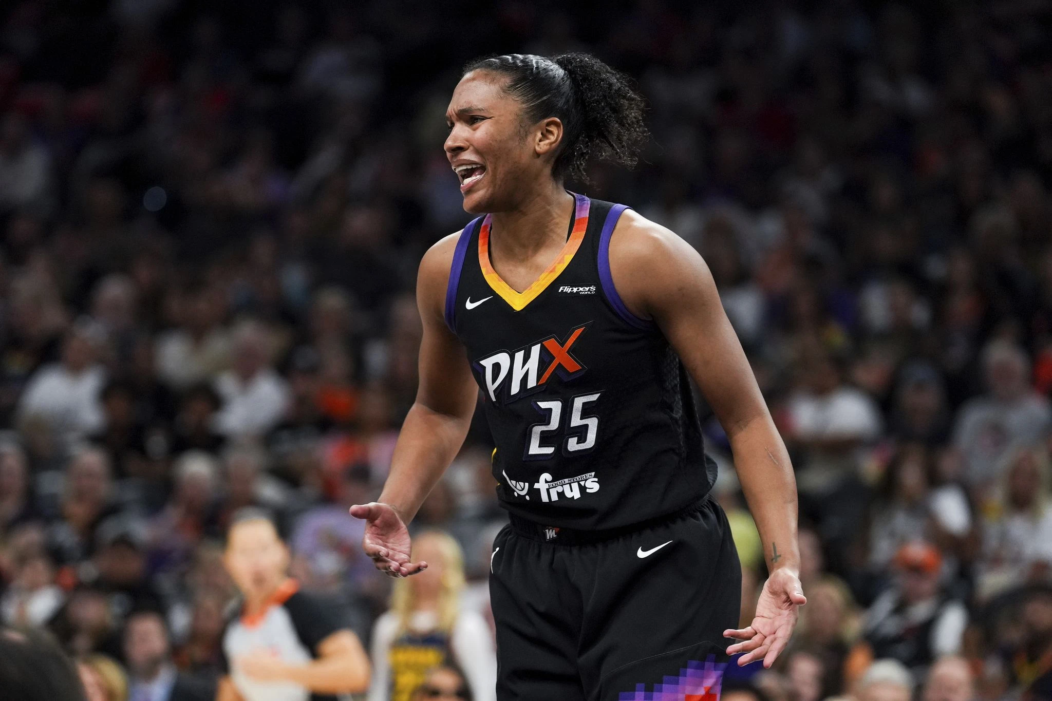 Alyssa Thomas regains single-season assist record a year after losing it to Caitlin Clark
