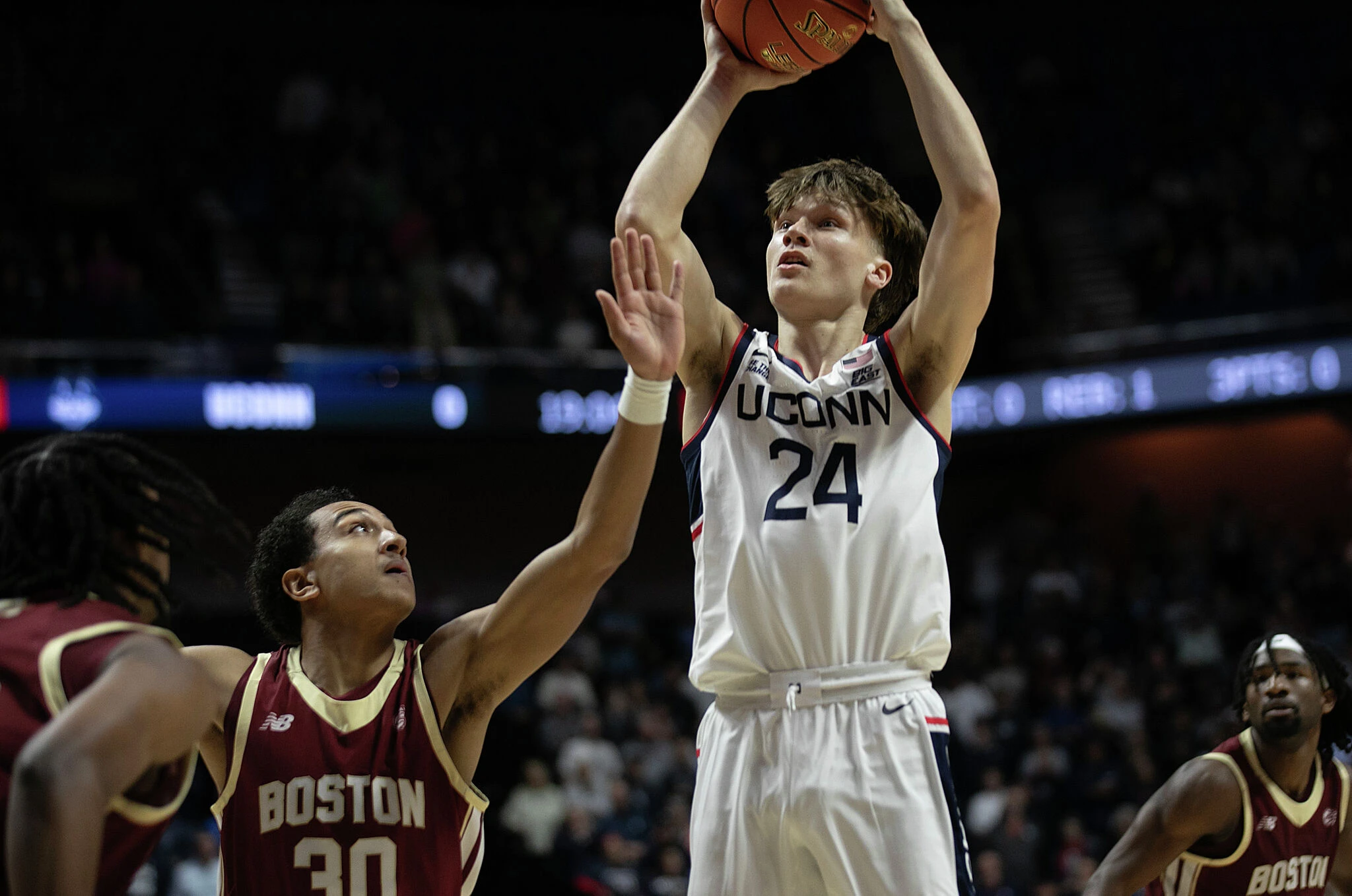 Dan Hurley compares five-star UConn freshman's shot to Ray Allen's