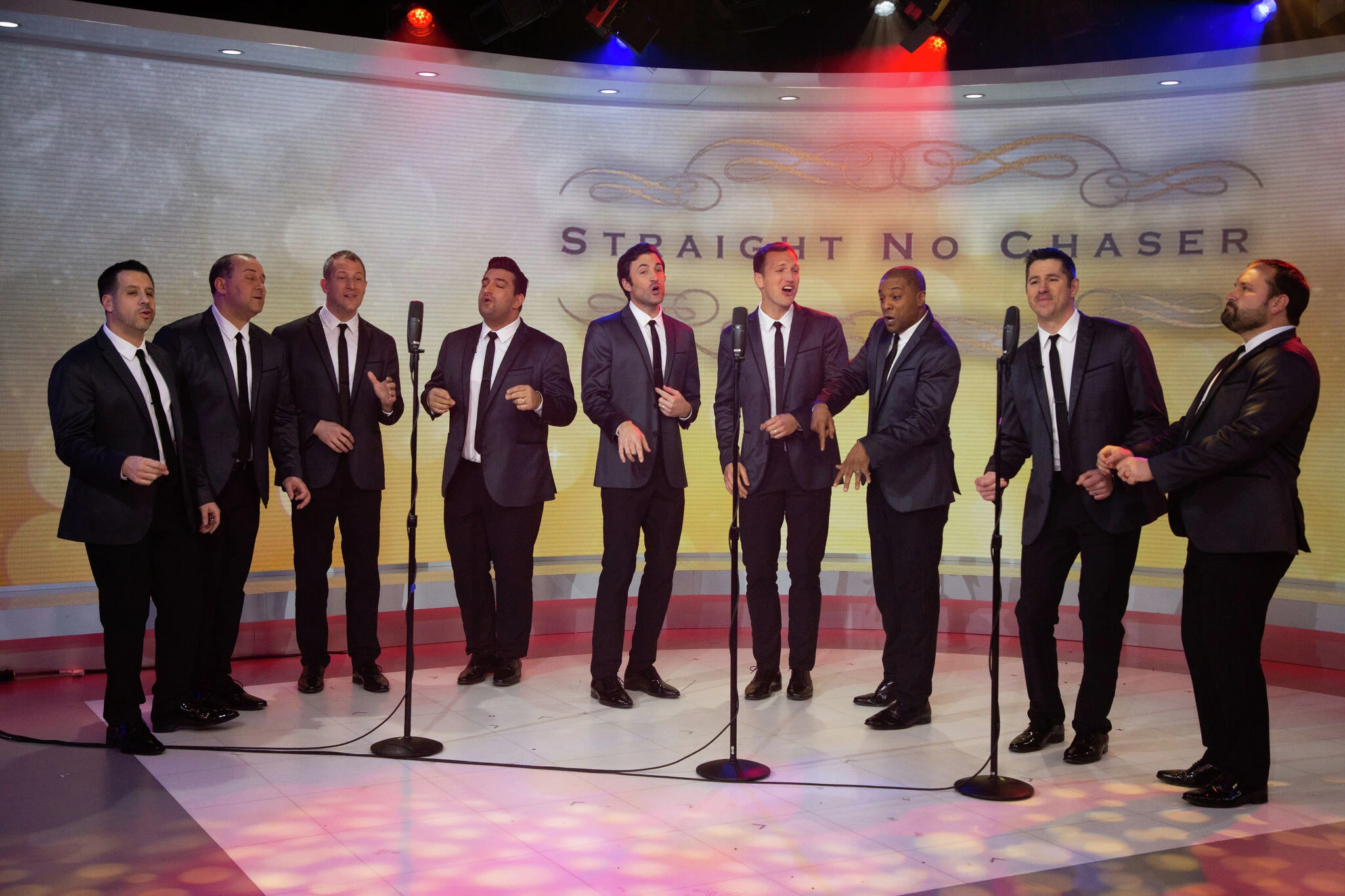 Straight No Chaser to return to Mohegan Sun for its annual holiday show