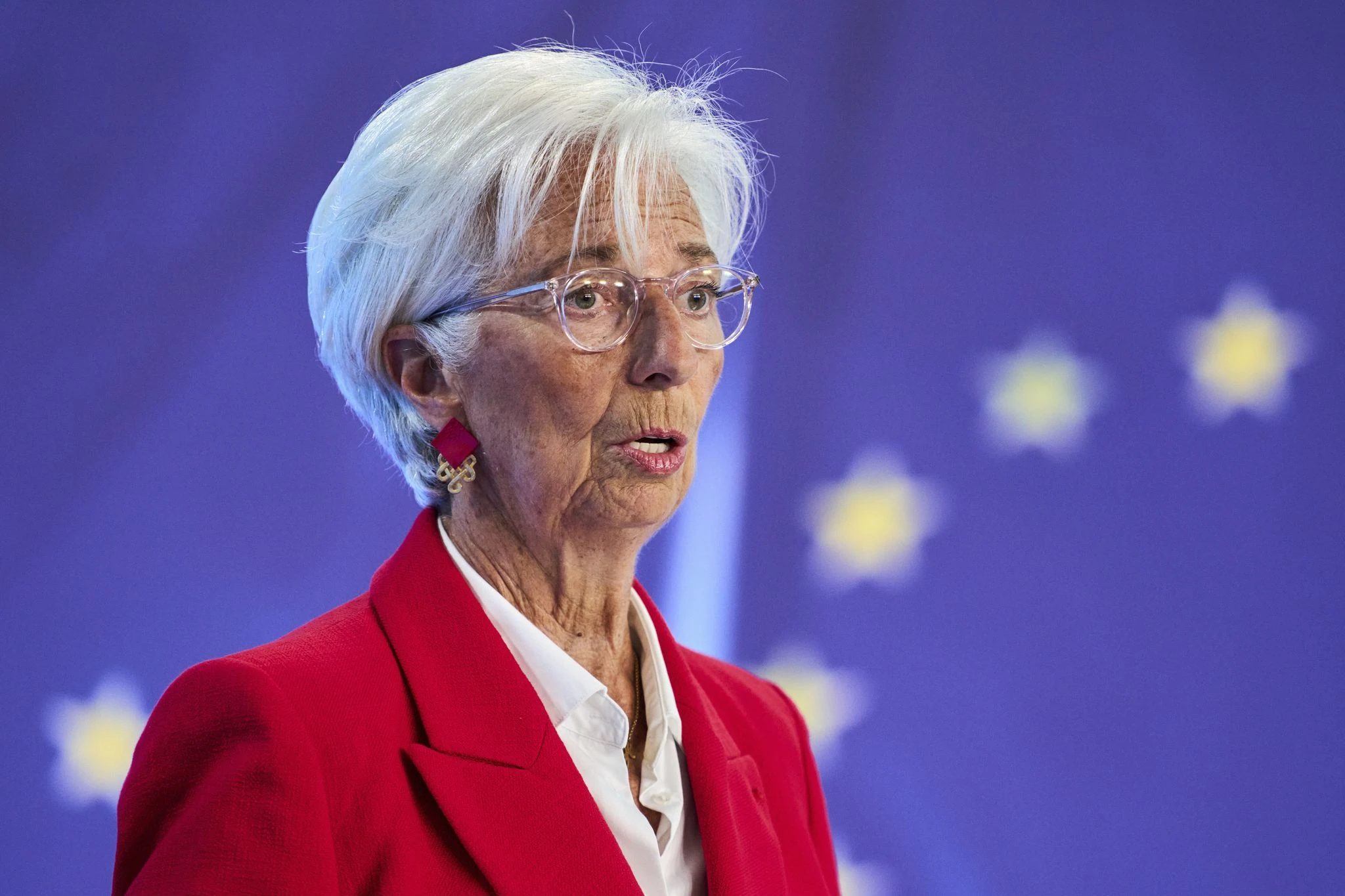 ECB cuts benchmark interest rate by quarter point as Trump tariffs threaten economy