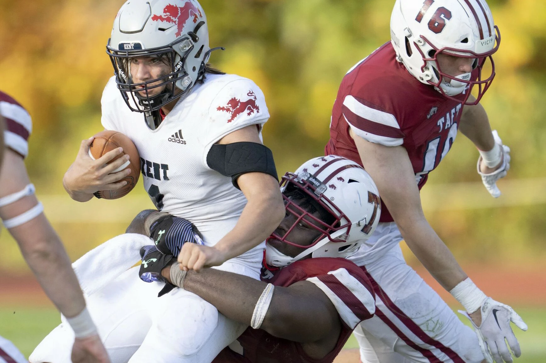 How CT prep star went from learning football on YouTube to major D1 offers