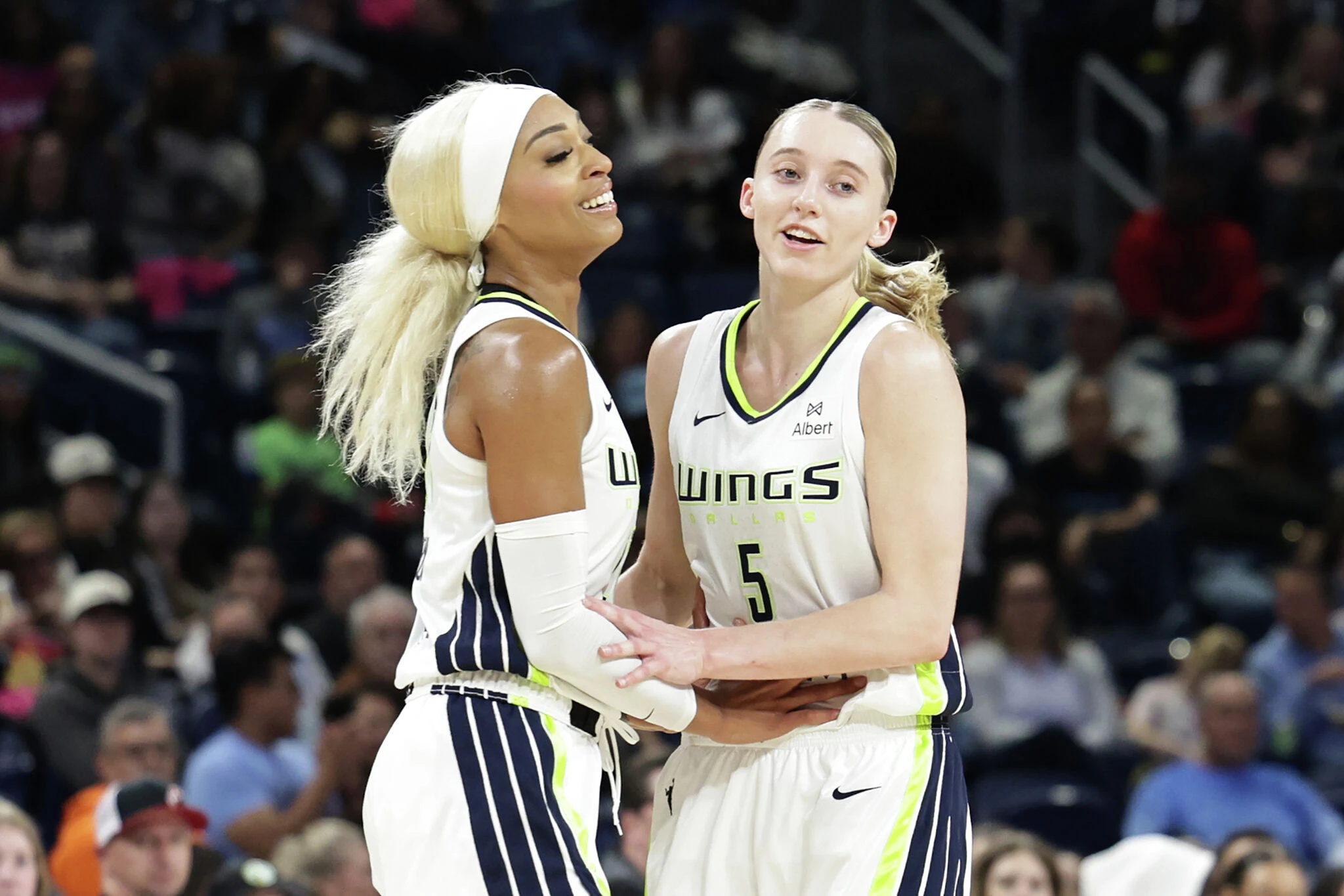 How Paige Bueckers has bonded with WNBA teammate DiJonai Carrington