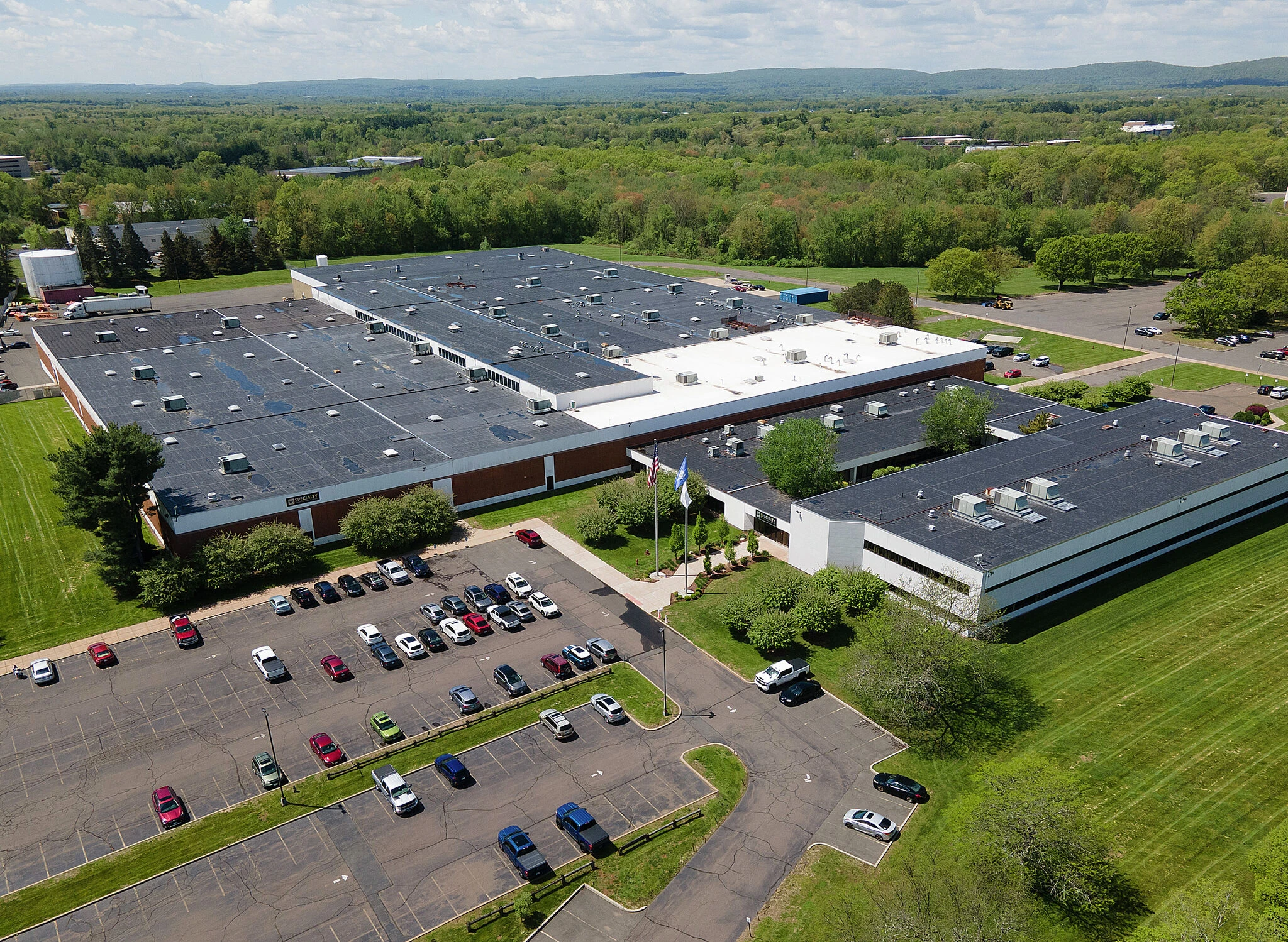 Specialty Printing in Windsor gets $11.5M investment, adds 50 jobs