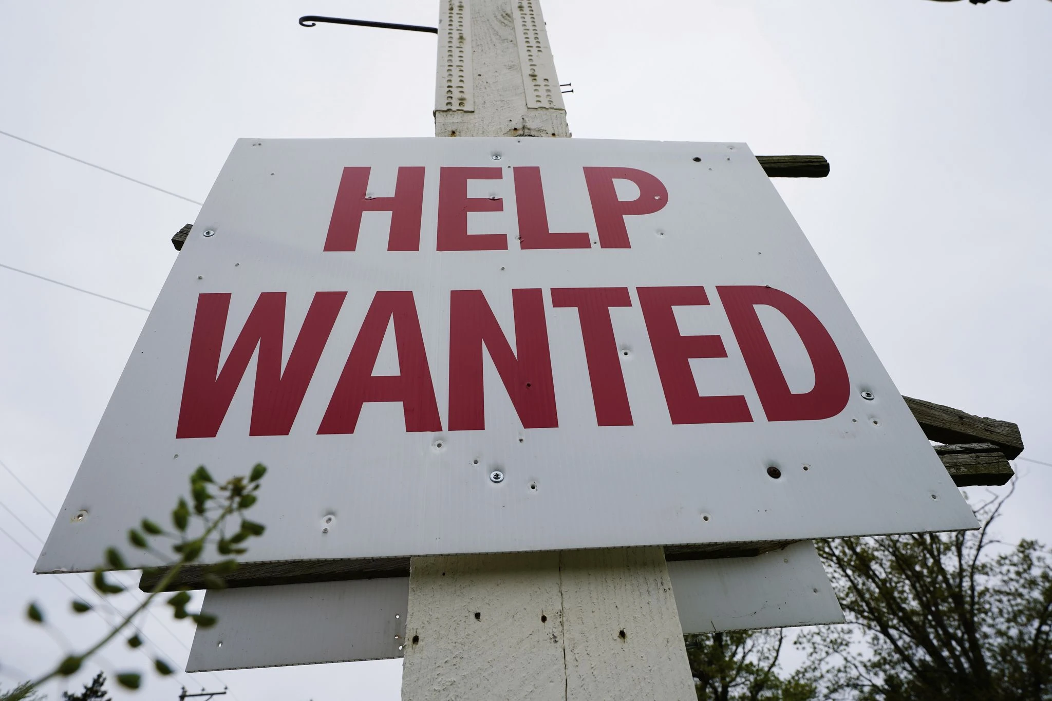 US job openings in May hit 7.8 million in a continuing display of labor market resilience