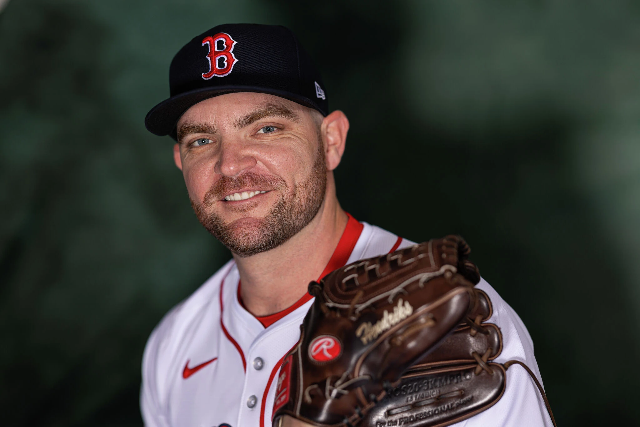 Liam Hendriks of Red Sox rents food truck for teammates in Hartford, Yard Goats