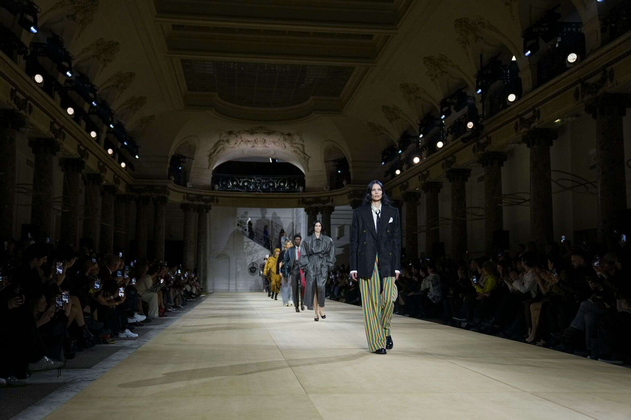 Andreas Kronthaler honors Westwood with a theatrical, rule-breaking vision at Paris Fashion Week