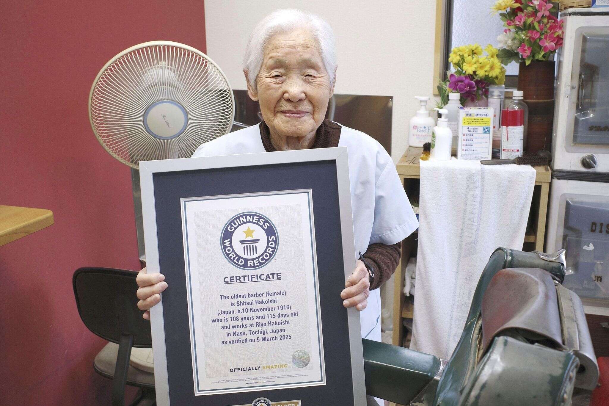 Meet the world's oldest female barber. A 108-year-old Japanese woman is overjoyed at the recognition