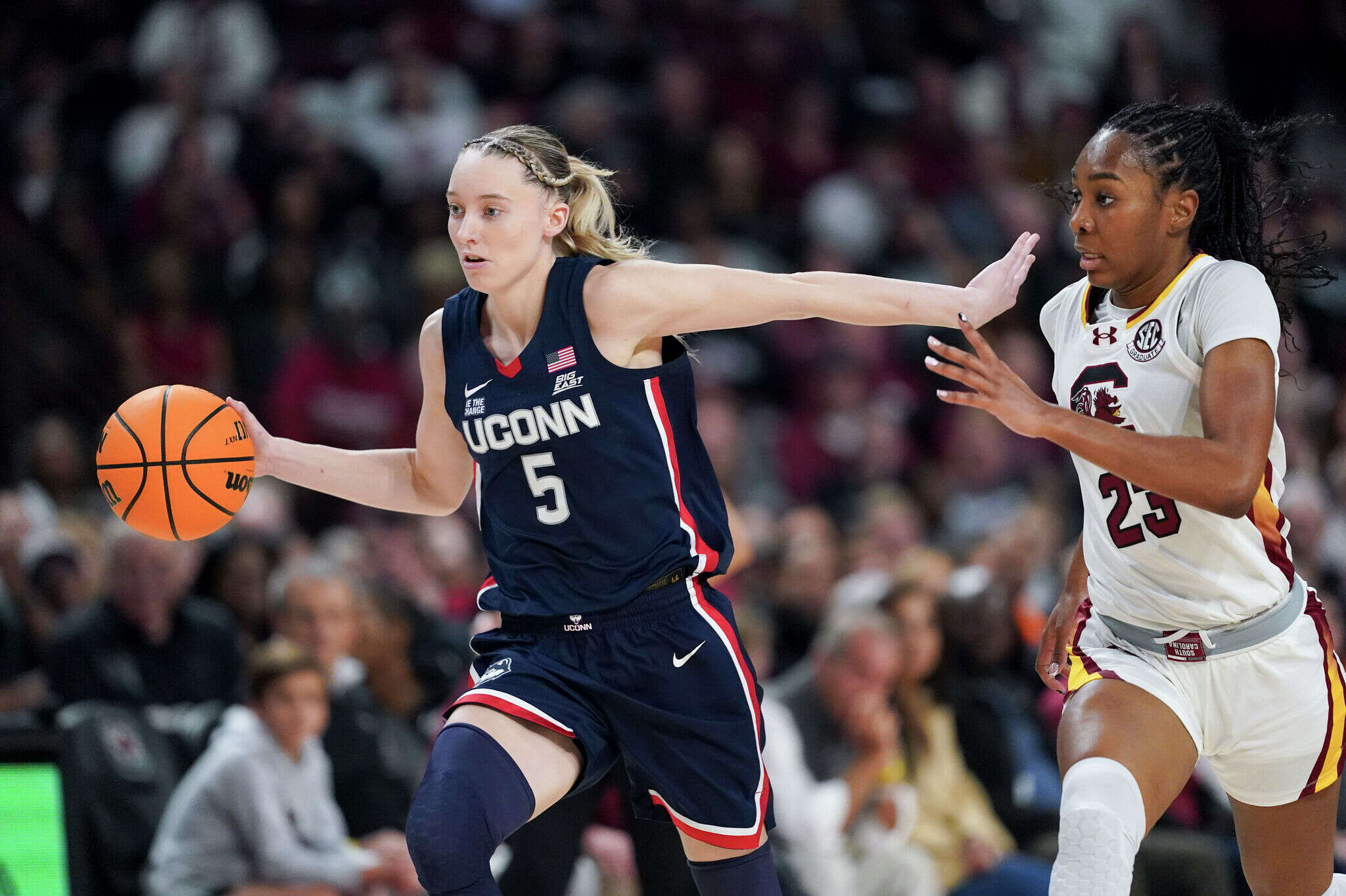 UConn women remain at No. 5 in AP Poll ahead of final regular season games