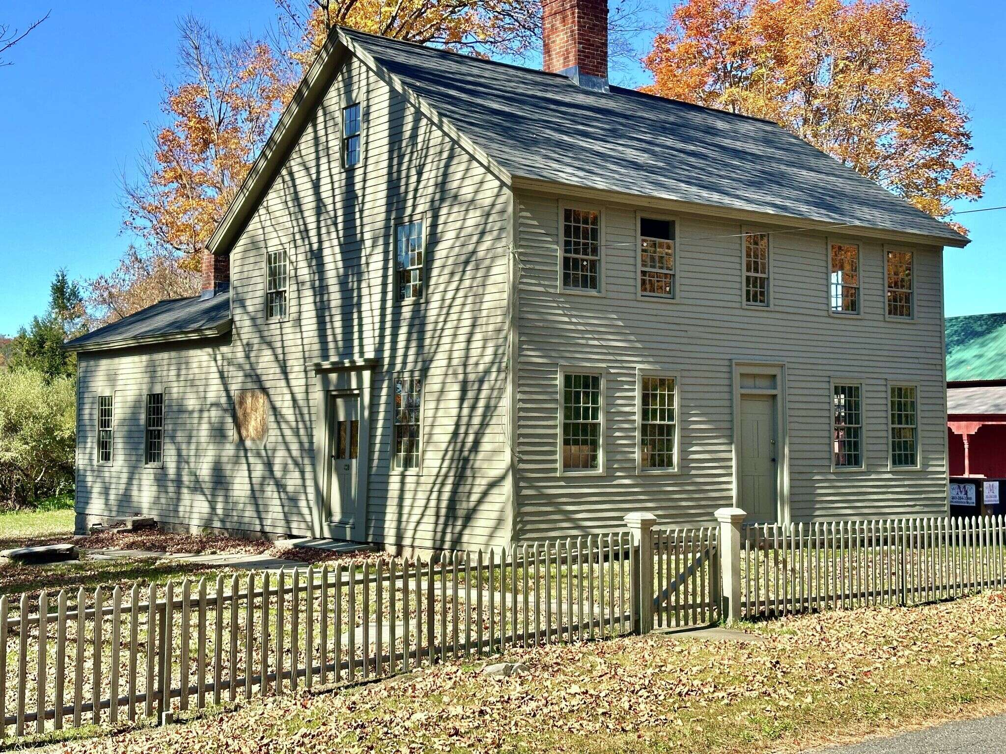 200-year-old Colonial home in Woodbury with versatile potential hits market