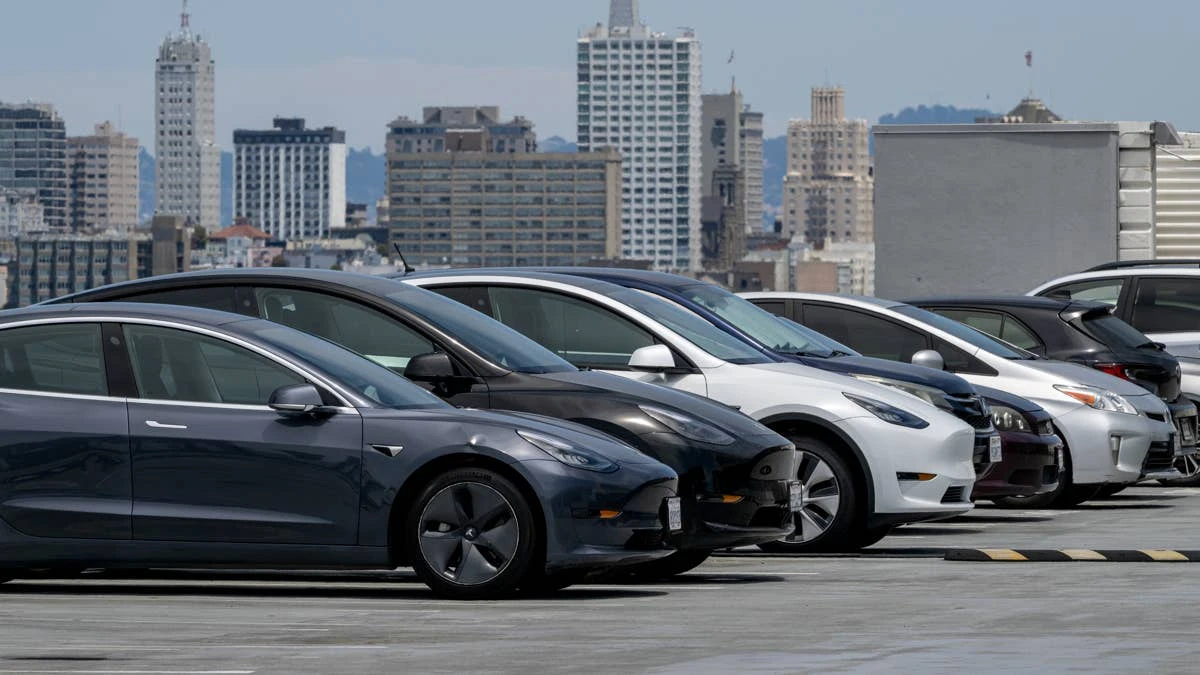 Elon Musk Criticized Tax Loopholes—Then Tesla Saved $400 Million Using One
