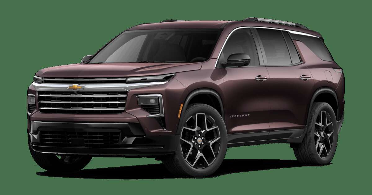 2025 Chevrolet Traverse adds High Country trim, drops base LS 