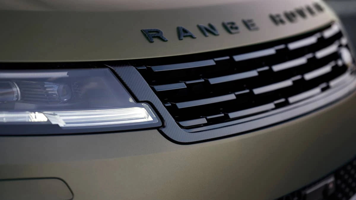RECALL: Jaguar, Land Rover, and Range Rover Hybrid SUVs Could Shut Down Without Warning