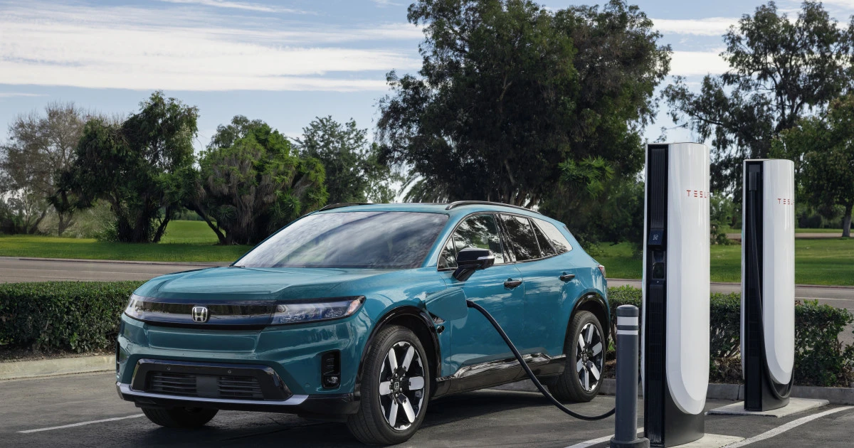 $100 a Month for a New EV? With Fed Tax Credits Ending, Automakers Ramp Up the Deals