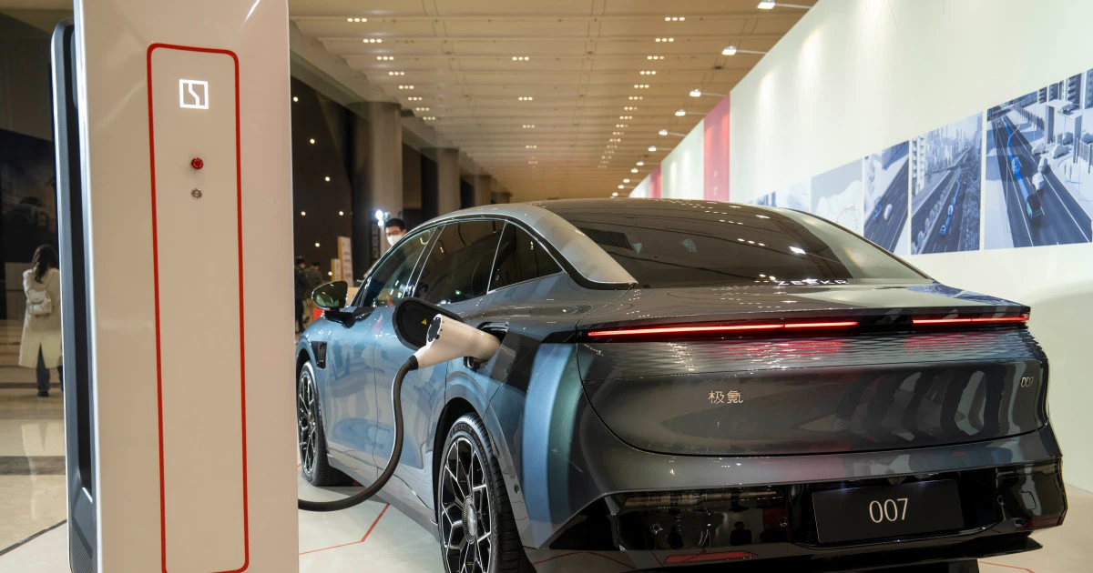 EV Discounts in China Reach Record High With Profits Limited to 3 Automakers