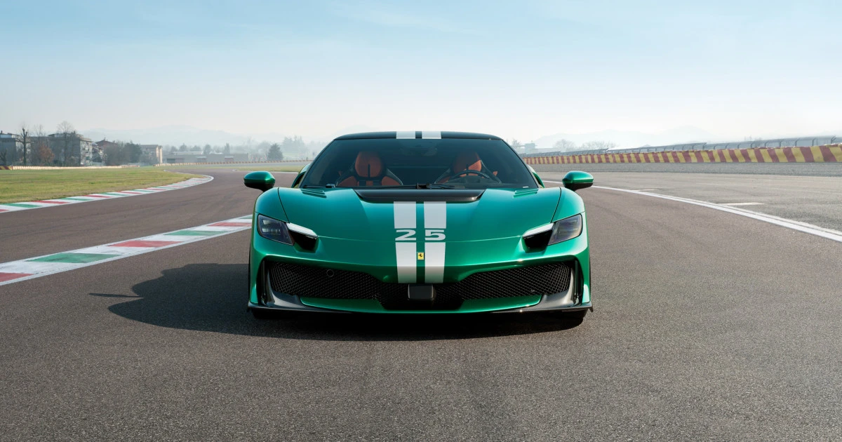 Ferrari Confirms Yearly Forecast Despite Tariff Uncertainty, Schedules First EV Deliveries