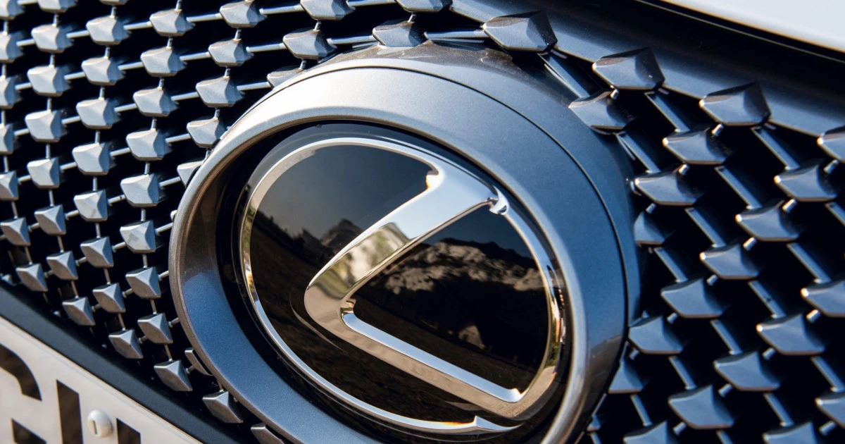 Spied: Lexus LFR Supercar Benchmarked Against 805-HP Mercedes-AMG GT