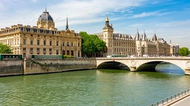 De plus en plus propre, la Seine retrouve peu à peu ses poissons historiques