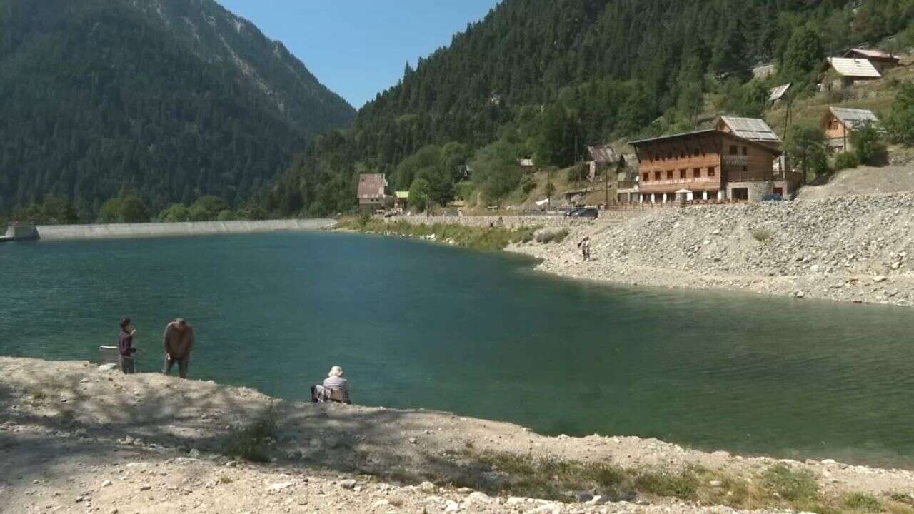 VIDÉO - Quand notre fléchette tombe à... Saint-Martin-Vésubie