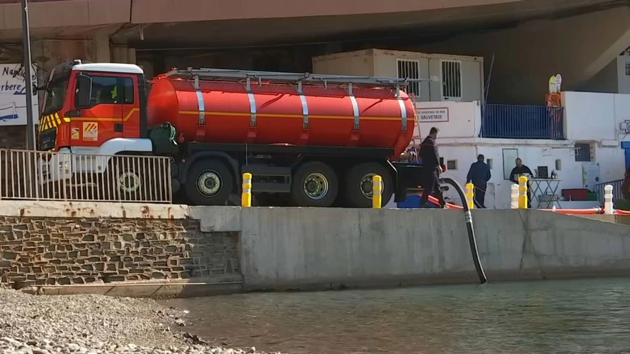 Pyrénées-Orientales : les pompiers en quête d'eau dans un département déjà éprouvé par la sécheresse
