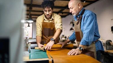 Le budget 2026 va-t-il mettre fin au boom de l'apprentissage ? On vous explique la mesure controversée