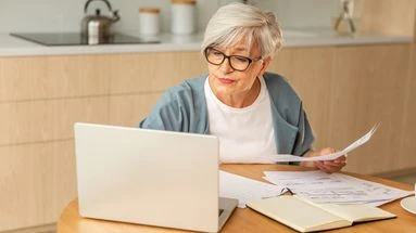 Vous avez travaillé plus que ce que vous deviez avant de prendre votre retraite ? Vous avez droit à une surcote !