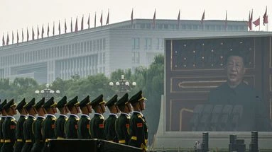 Chasseur de satellites, canon laser, drone sous-marin... Ces nouvelles armes exhibées par la Chine à son défilé