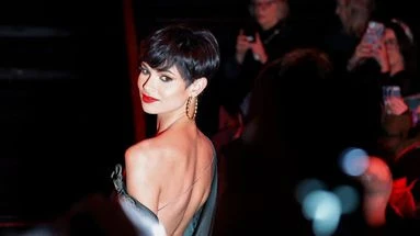 Candidate de la France à Miss Univers, Ève Gilles veut 