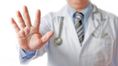 Médecins, dentistes, pharmaciens… Un rapport officiel envisage la fin des Ordres de soignants