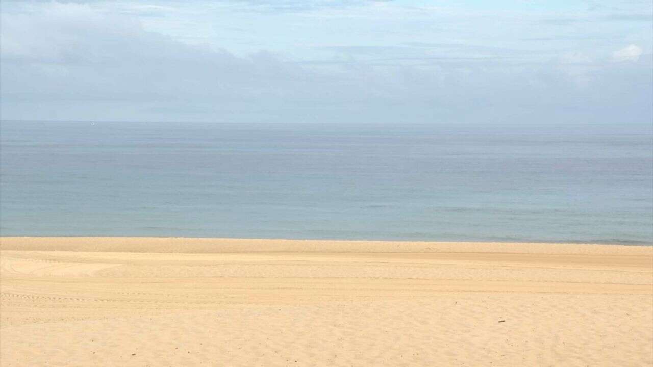 VIDÉO - Mer d'huile dans les Landes : mais où sont passées les vagues ?