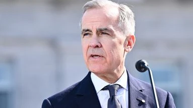 Emmanuel Macron reçoit lundi le nouveau Premier ministre du Canada Mark Carney