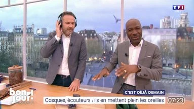 C’est déjà demain : Casques, écouteurs, ils en mettent plein les oreilles