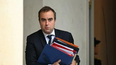 Sébastien Lecornu déclassifie un document pour prouver que la France ne livre pas d'armes à Israël