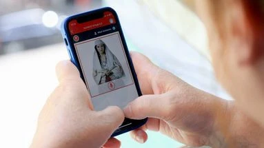 Une ministre incorruptible et disponible 7 jours sur 7 ? Le gouvernement albanais mise sur l'intelligence artificielle