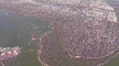 Inde : 620 millions de fidèles ont participé à la Kumbh Mela, le plus grand rassemblement hindou du monde