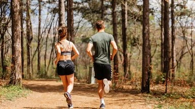 Vague de chaleur : ces précautions à prendre avant d'envisager de faire du sport quand les températures grimpent