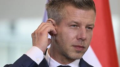 Le Premier ministre hongrois Peter Magyar reçu mercredi par Emmanuel Macron, avec l'Ukraine au cœur des discussions