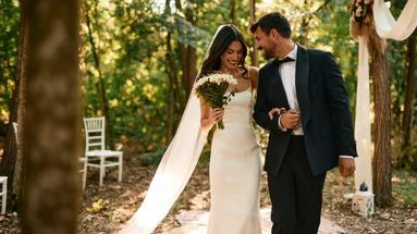 Budget, cérémonie civile, style champêtre, attaché aux traditions… Voici à quoi ressemble le mariage type en France