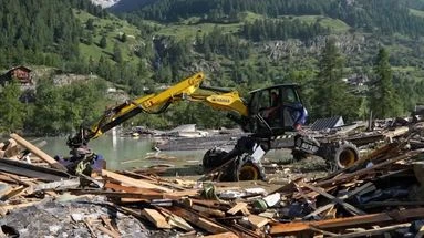 Village englouti par l'effondrement d'un glacier en Suisse : les images impressionnantes des dégâts, plus d'1 mois après