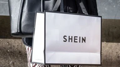 Loi anti-fast fashion : le gouvernement l'affaiblit, Shein se défend