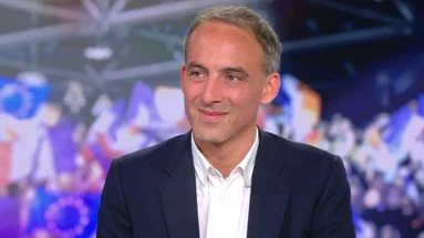 EN DIRECT - Raphaël Glucksmann invité du JT de 20H : suivez son interview sur TF1 et TF1+