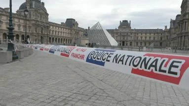 Casse du Louvre : l'un des suspects-clés condamné pour dégradations