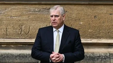L'ex-prince Andrew accusé d'avoir sous-loué des cottages dans la résidence royale, où il habitait sans verser de loyer