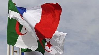 Algérie : Paris va restreindre les déplacements 