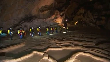 Ariège : ils passent 2 semaines dans une grotte pour créer des œuvres d'art