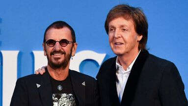 Les Beatles (à moitié) réunis : Ringo Starr retrouve Paul McCartney sur scène à Londres