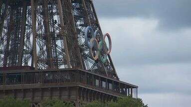 Anneaux olympiques sur la tour Eiffel, vitesse sur le périphérique… Les annonces d'Anne Hidalgo font réagir