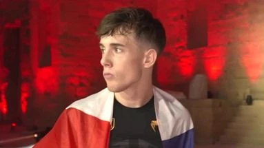 Qui est Paul Dena, la nouvelle star française du MMA ?